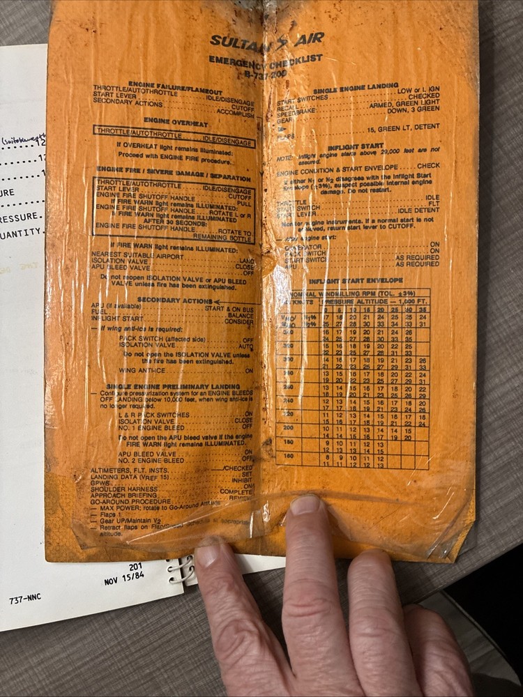 Sultan Air Boeing 737 Pilot Quick Reference Handbook 1984