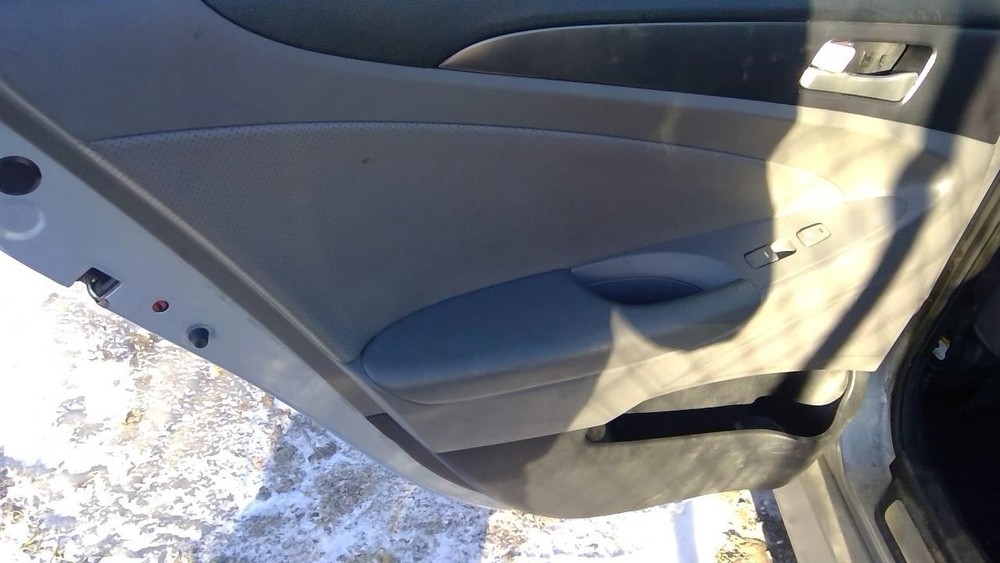 Used A/C Selector Switch fits: 2012 Hyundai Sonata w/navigation automatic temper