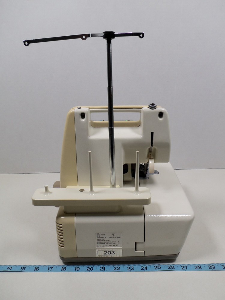 Bernina Bernette 1-Needle 3-Thread Overlock Serger Sewing Machine 203 200B WORKS