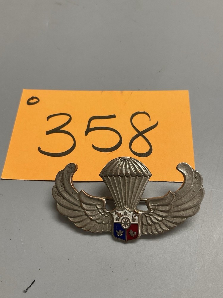 Phillipean Jump Wing Basic issue Wing- o358