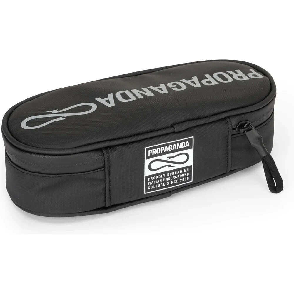 PROPAGANDA ROUND PLUS OVAL PEN CASE
