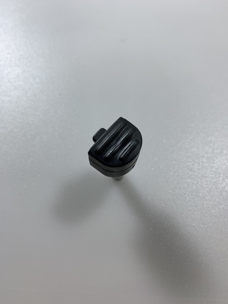 Dewalt DW618 Fixed Base Router Spindle Lock Button 658797-00