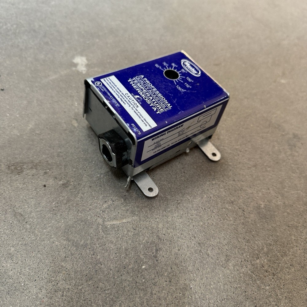 GAF Master Flow Manually Adjustable Thermostat, Model PT6