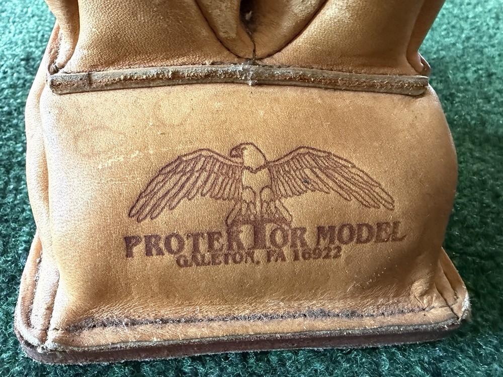 Used ProtecTor Model Rabbit Ear Rear Bag Hard Bottom