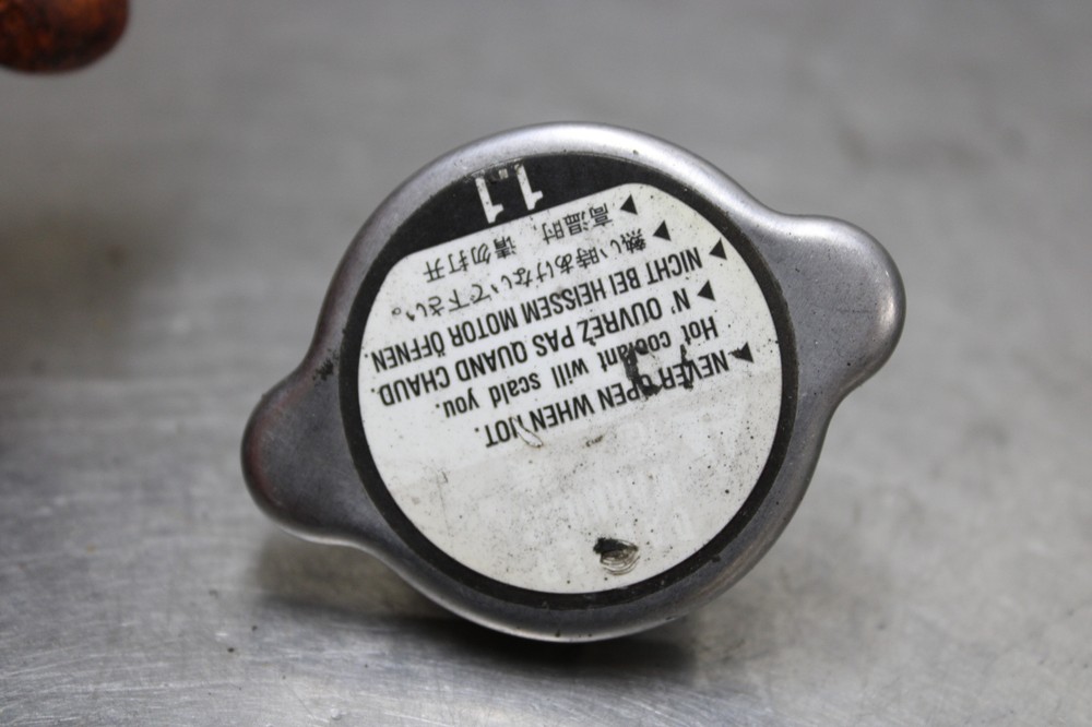 03-04 Honda 600RR Engine Radiator Cap