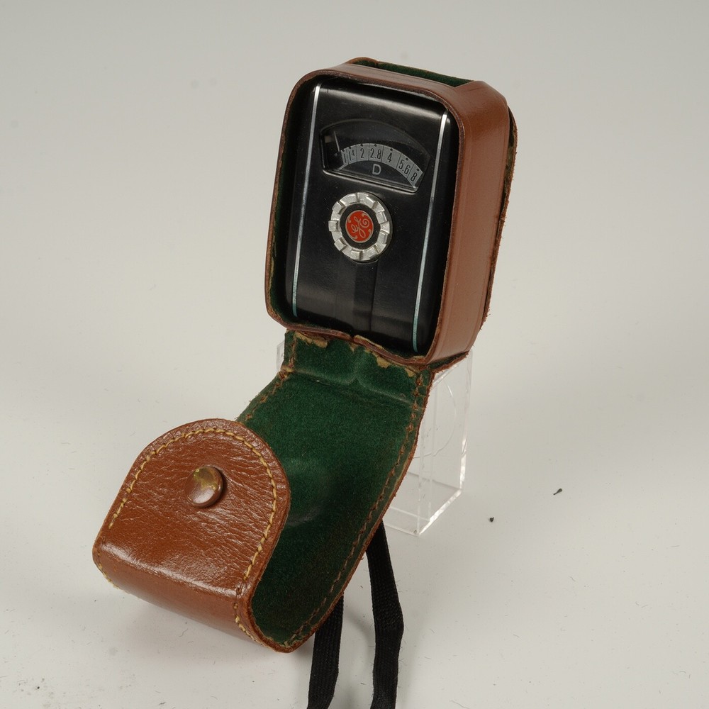 GE Mascot Exposure Meter with Leather Case