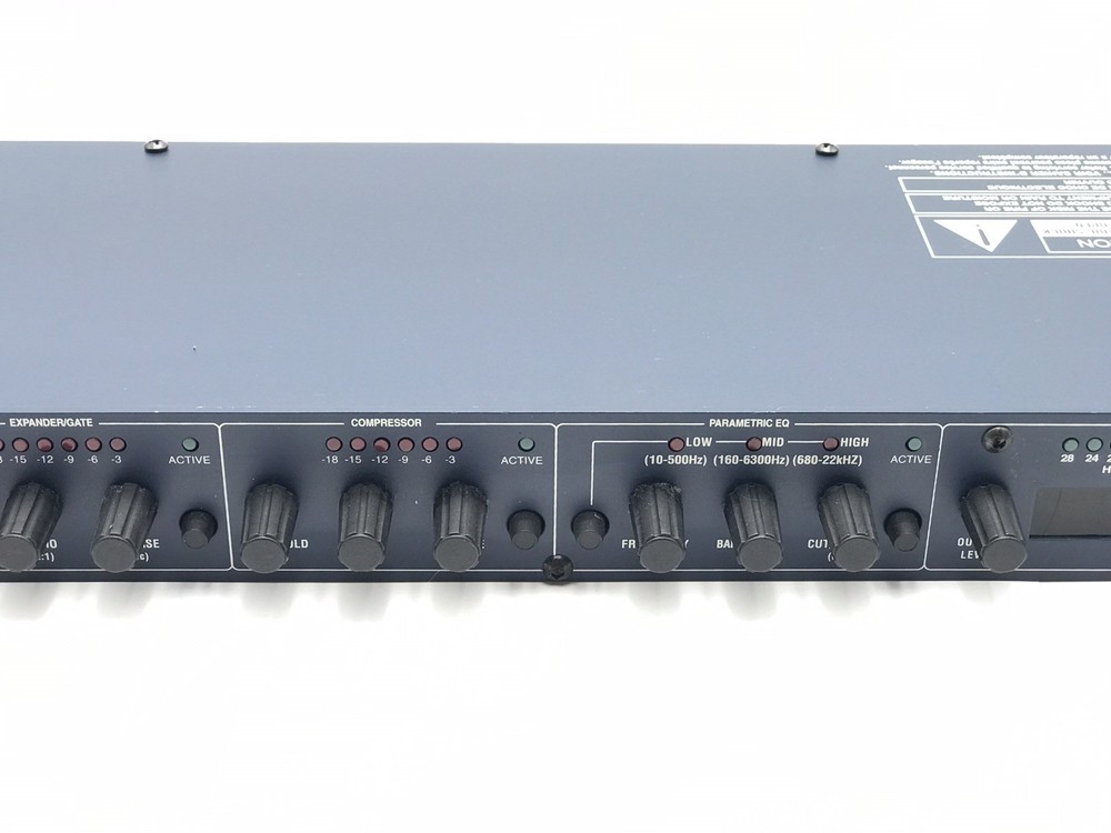 SYMETRIX 628 PROGRAMMABLE PARAMETRIC VOICE PROCESSOR