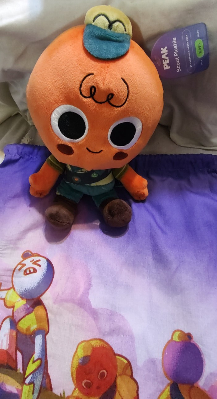 NWT Makeship Landfall Aggro Crab Official Peak Scout Plush Figure LE /9065