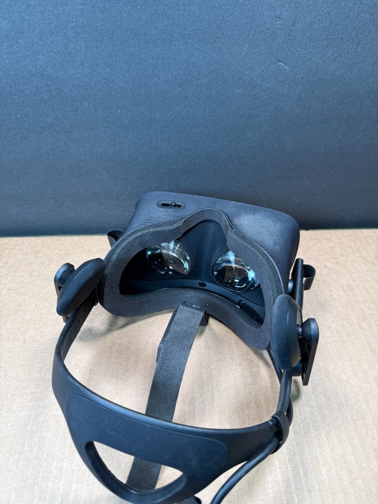Oculus Rift C4-A HM-A VR Virtual Reality Headset Black with Cable Works!!!