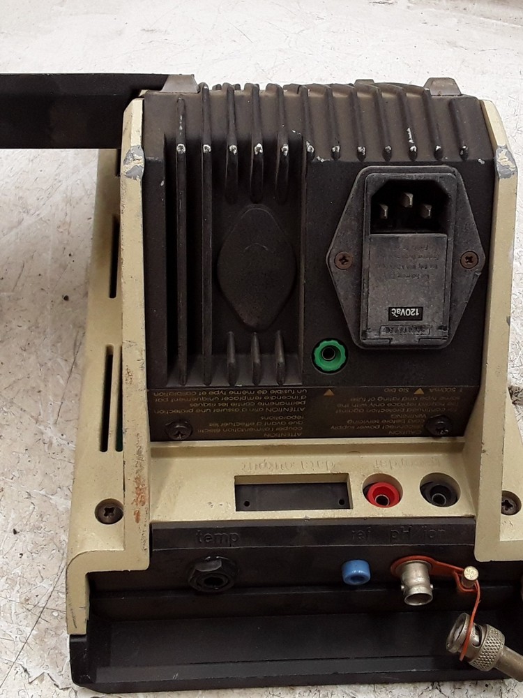 Corning Ph Meter 140 Digital Laboratory Device