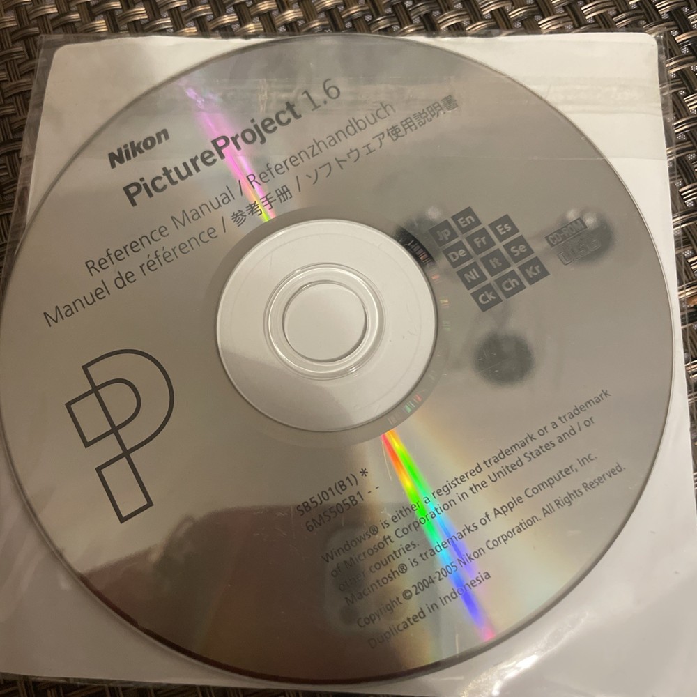 Nikon Picture Project 1.6 CD-Rom Software / Reference Manual 2 CDs