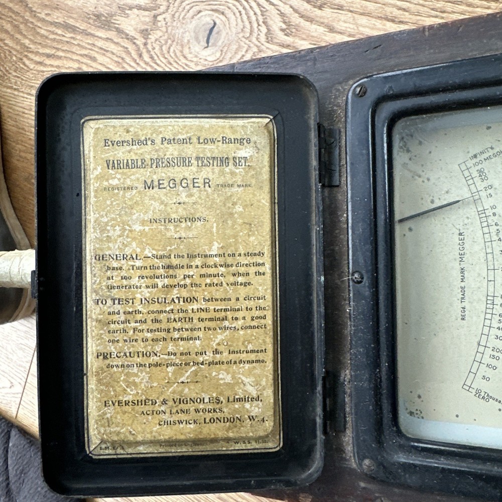 Evershed's Vintage MEGGER Testing Set Low Range Variable Pressure