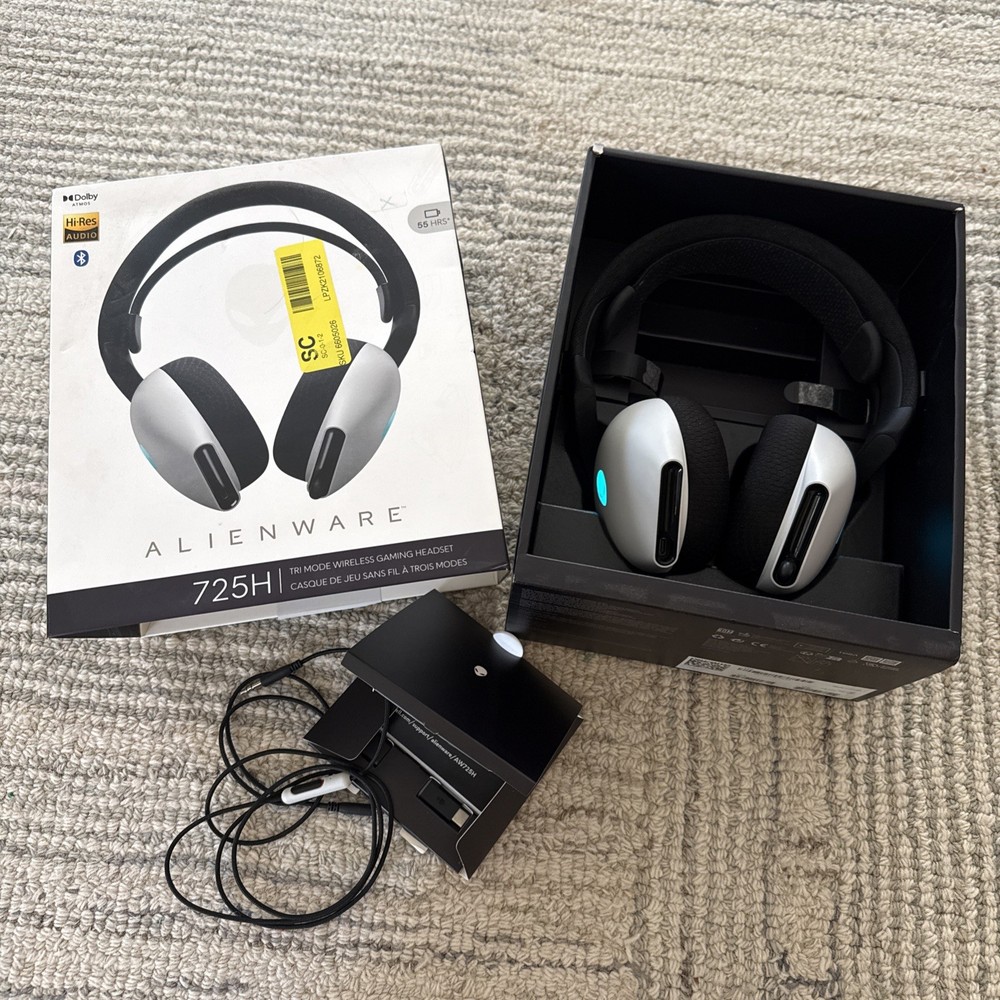 Alienware Tri Mode Wireless Gaming Headset - AW725H