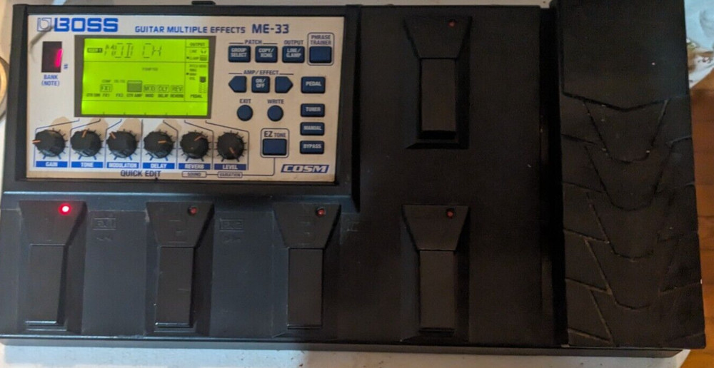 BOSS ME-33 Multiple Multi Effects Processor Guitar Effect
