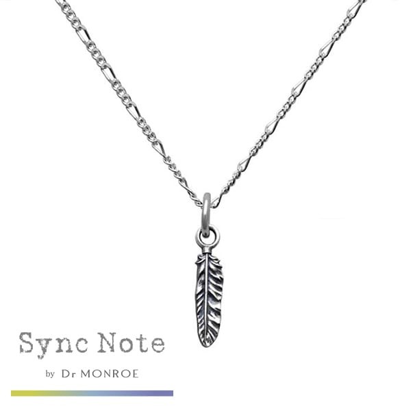 Dr MONROE Mini Feather Charm Silver Necklace with Chain
