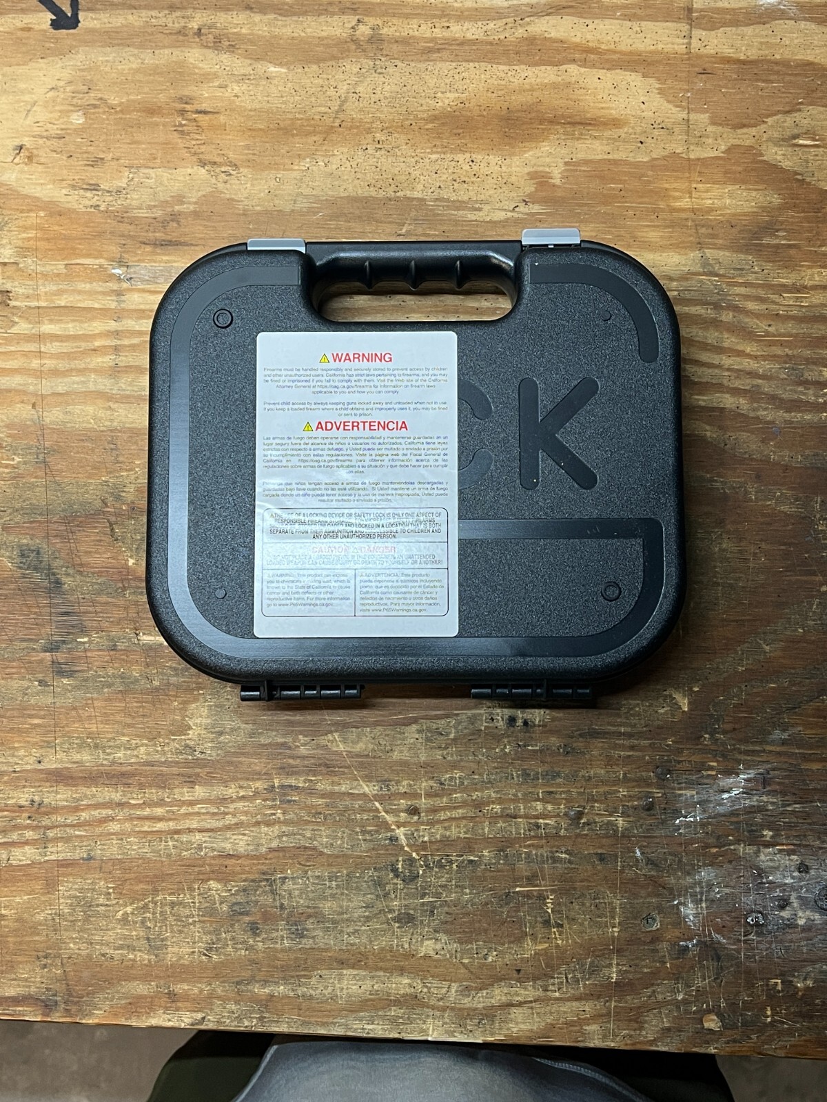 ** Glock Pistol Case Fits Most Glock17 G18 G19 G21 G23 G43 G45 New with Foam **