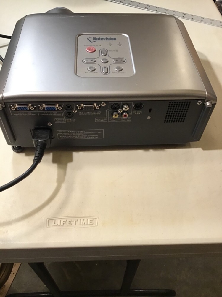 Sharp Notevision XR-10X Multimedia Projector W/ Lamp *Needs Bulb* No Remote