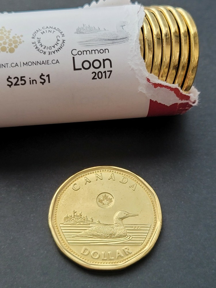*** CANADA LOONIE 2017 *** BETTER DATE *** FROM MINT ROLL ***