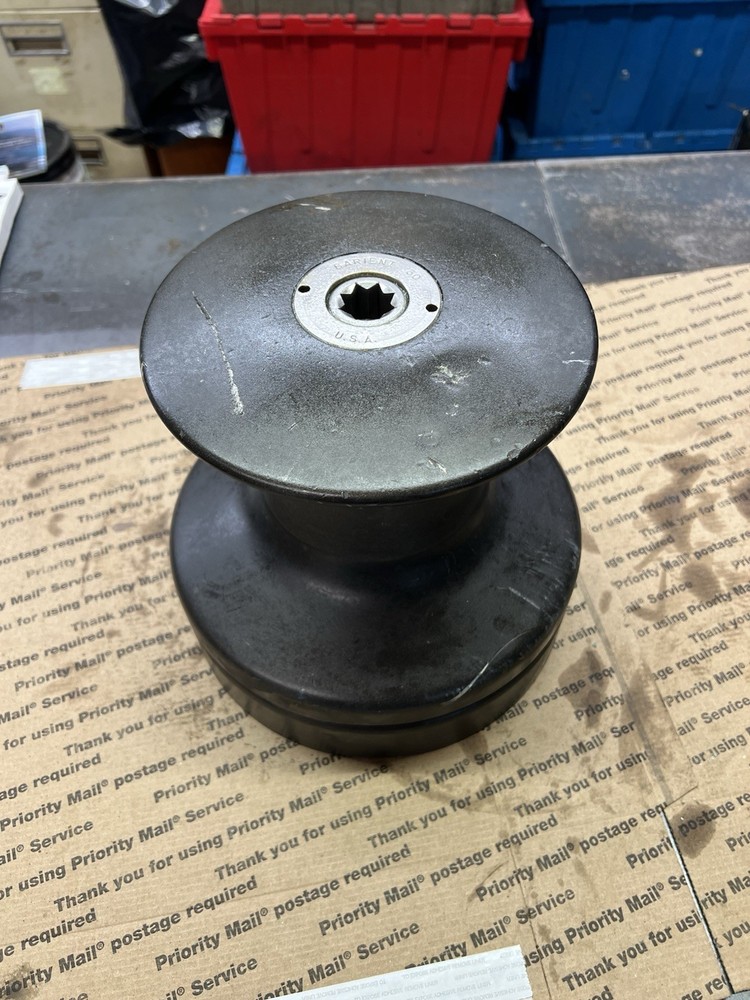Barient 30 manual winch