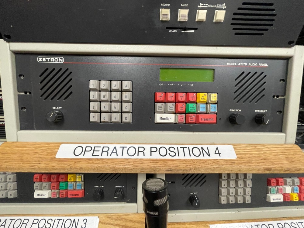 Zetron 4020 Dispatch console