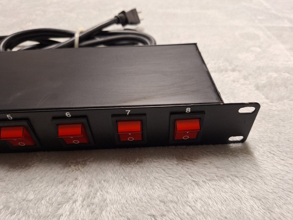 ADJ PC-100A 8-Switch ON/OFF Power Center