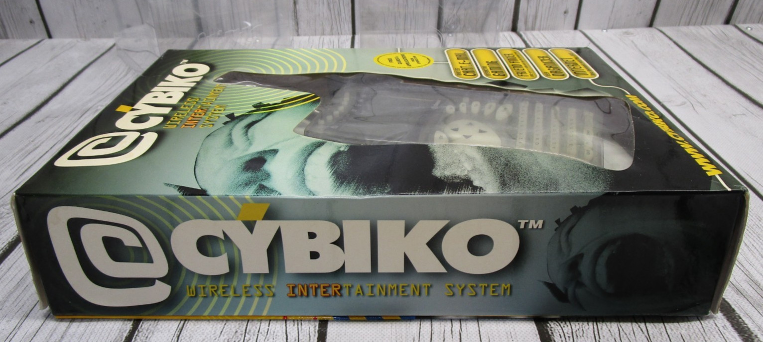 Cybiko Wireless Inter-Tainment System Handheld Computer Clear - NEW Open Box!