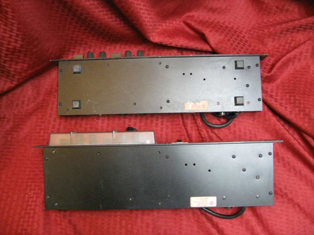 PAIR Electro-Voice (EV) XEQ-2 Electronic rackmount Crossover/Equalizer tested