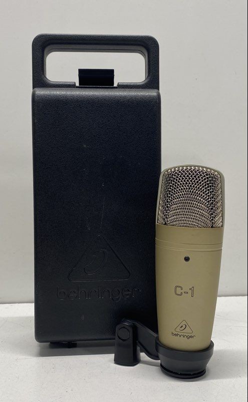 Behringer Wide frequency range Condenser Microphone