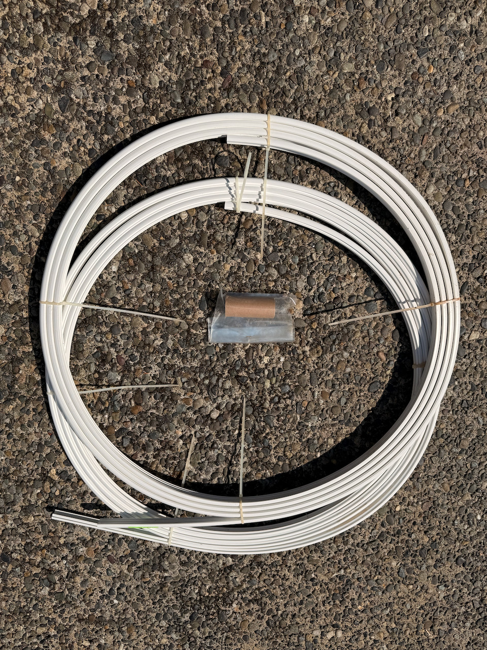 CF-500 SnapFurl Extrusion