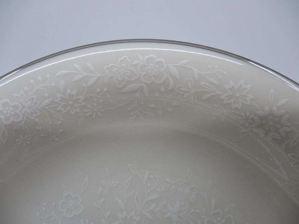 NORITAKE AFFECTION - 2 FRUIT BOWLS - 5 5/8" 0305K