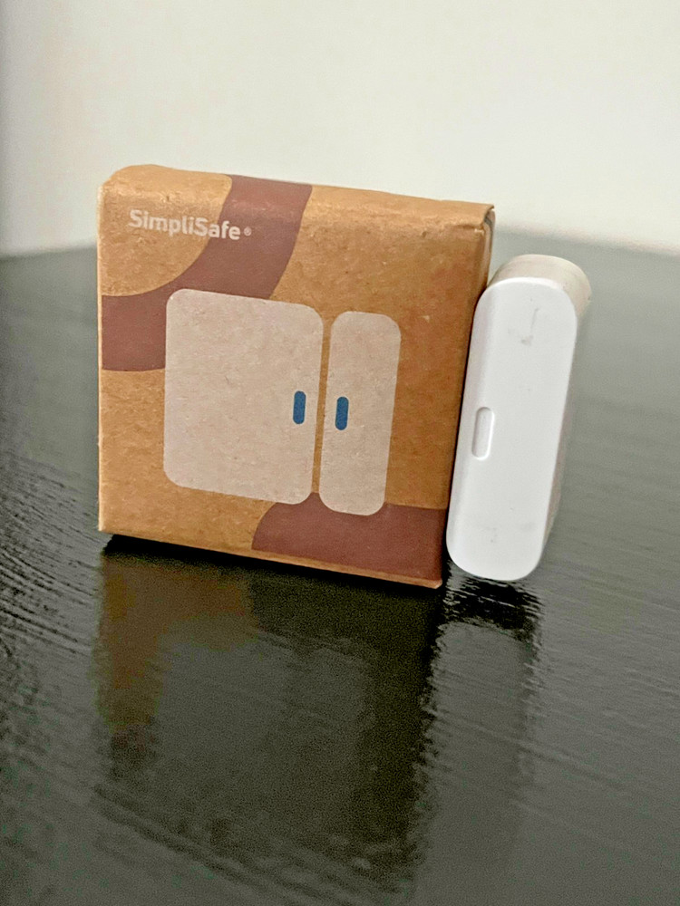 NEW SimpliSafe Entry Door or Window Sensor PLUS Extra Magnet White 3rd Gen