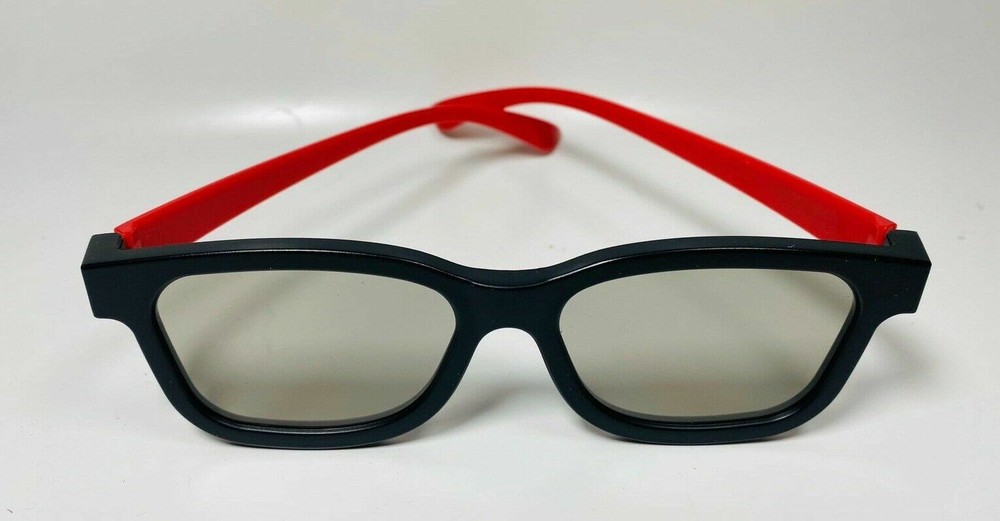 XPAND Passive Universal 3D Glasses PG50POLR
