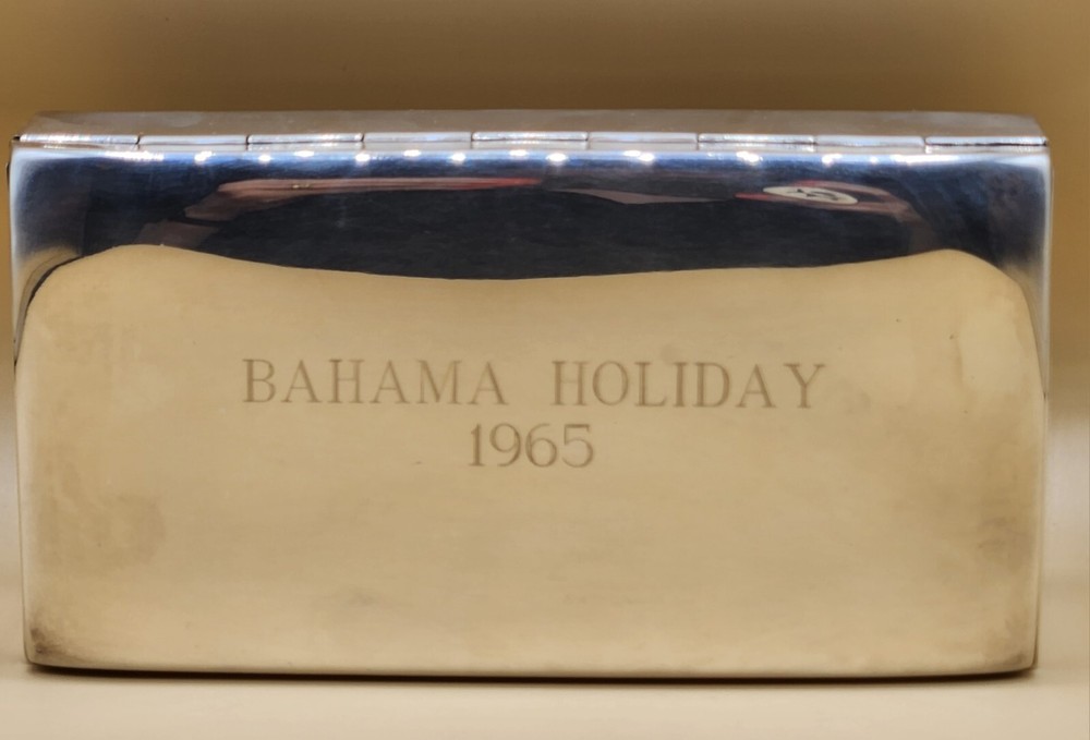 Vintage POOLE SILVER CO. 1899 "Bahama Holiday 1965" Jewelry Box Wood Lining EUC