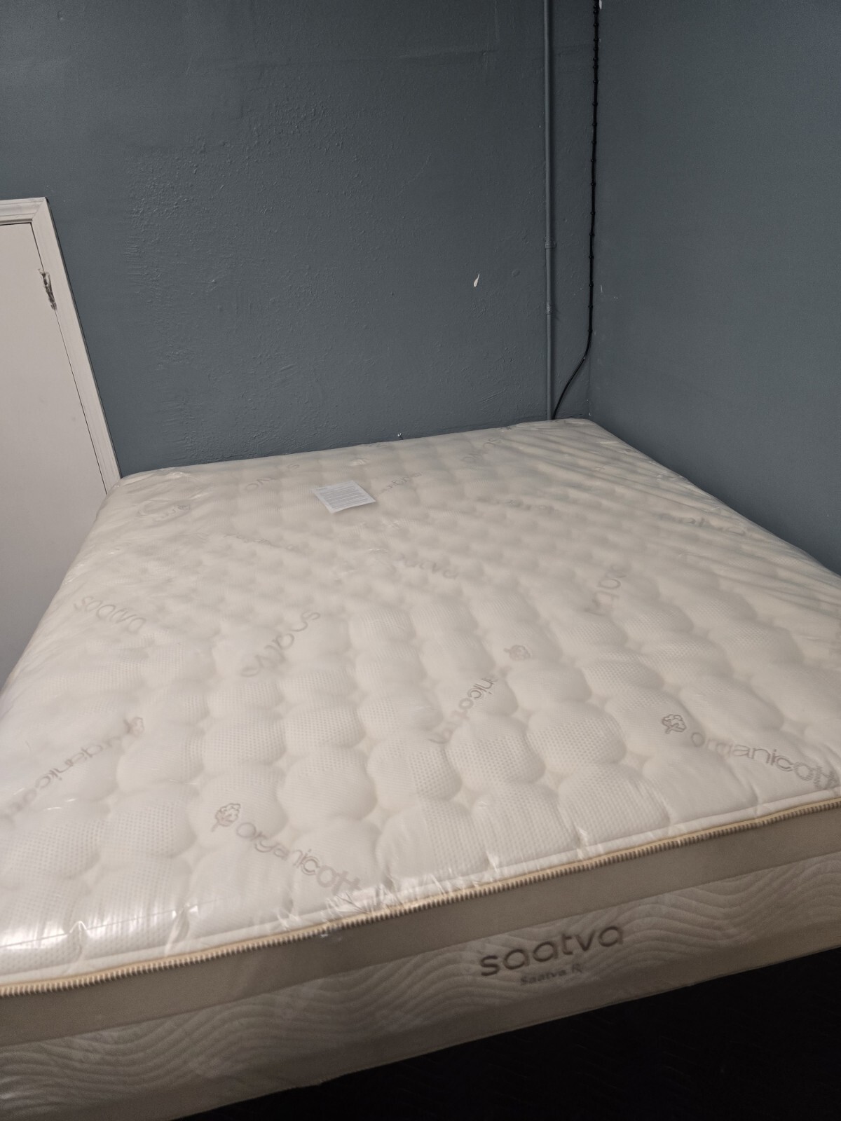 Saatva Rx King Size Mattress ..