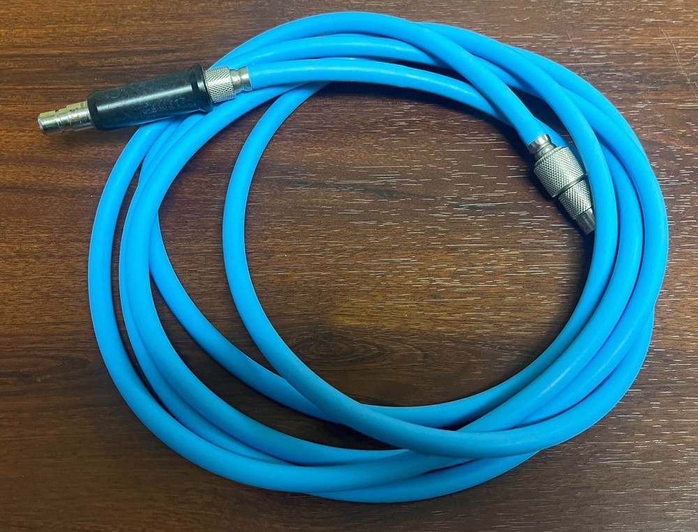 Dyonics 2147 Fiber Optic Light Cable - Excellent Working Condition