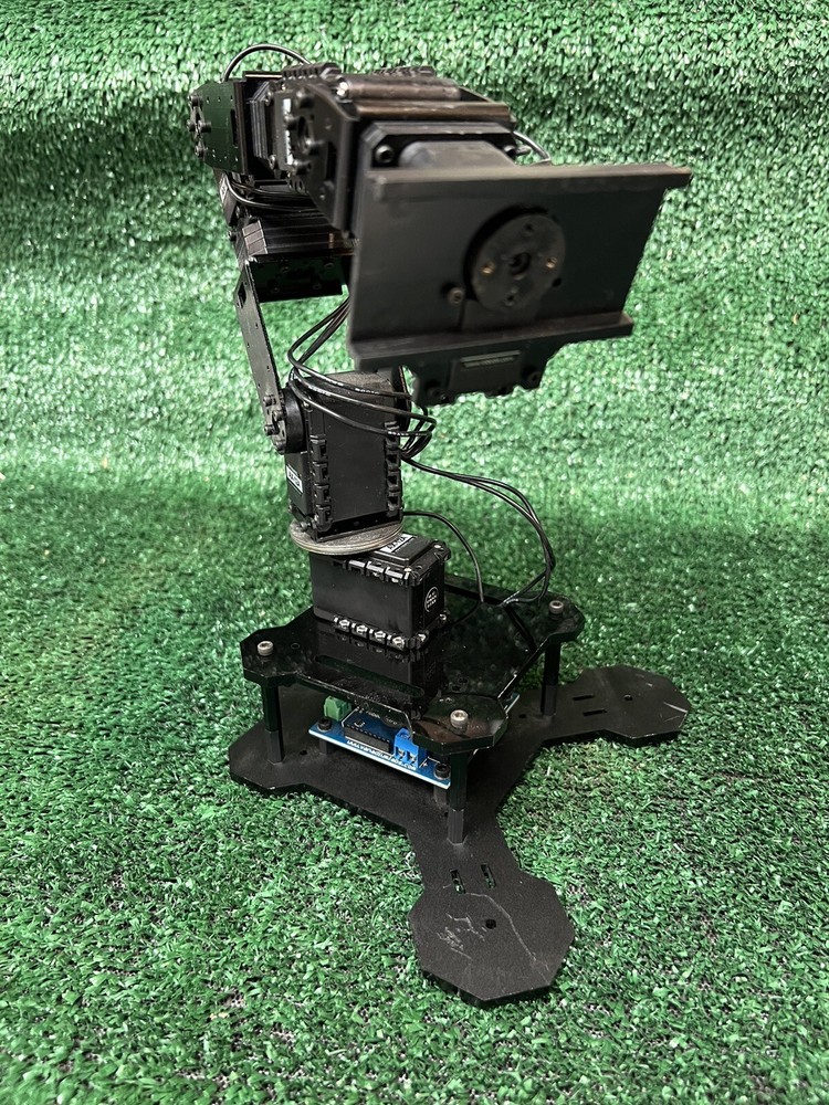 ROBOTIC ARM with Arbotix-M and Dynamixel AX-12A Servos