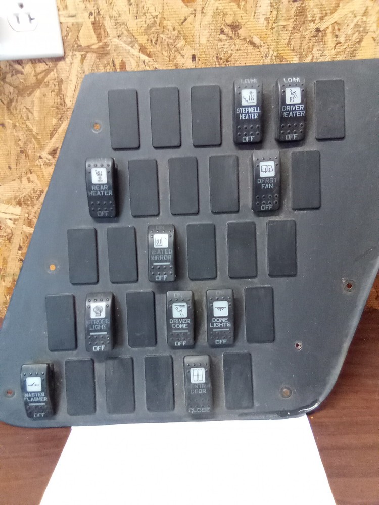 Freightliner Thomas School Bus Dash Panel & Switches