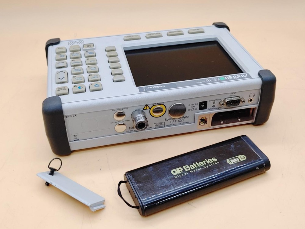 Anritsu S331D Site Master Cable & Antenna Analyzer [Option 3 Ver: 5.05] **READ**