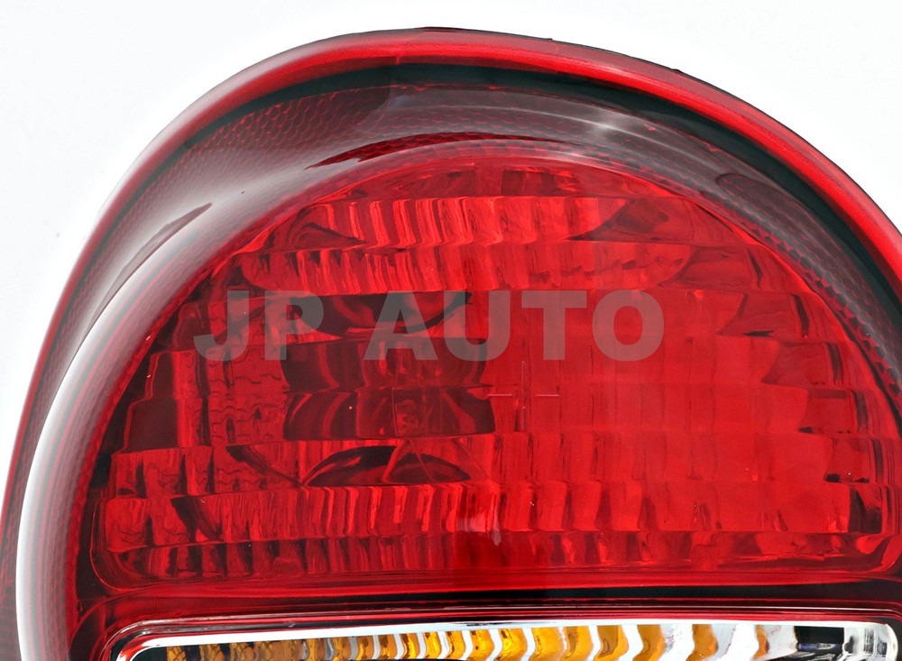 For 2005-2007 Jeep Liberty Tail Light Driver Side
