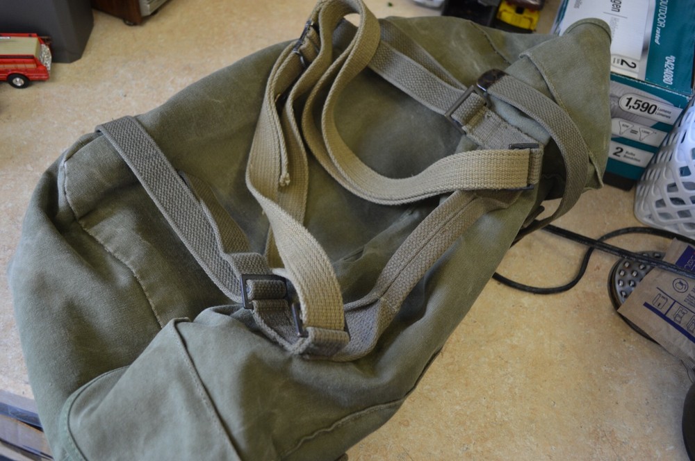 Original WWII US ARMY M1945 Combat Field Equipment Pack Backpack w/ Harness