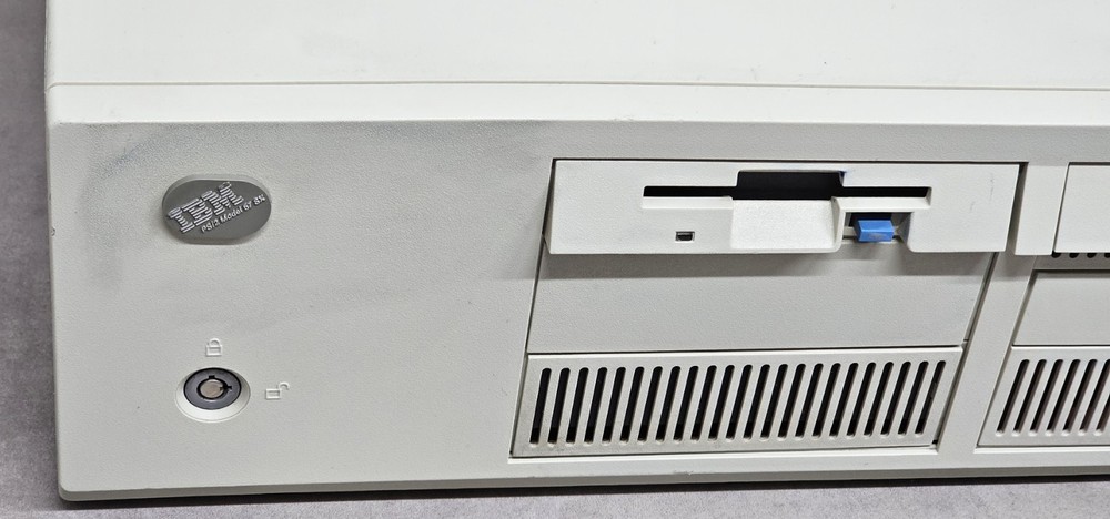 IBM PS/2 Model 57 SX Computer