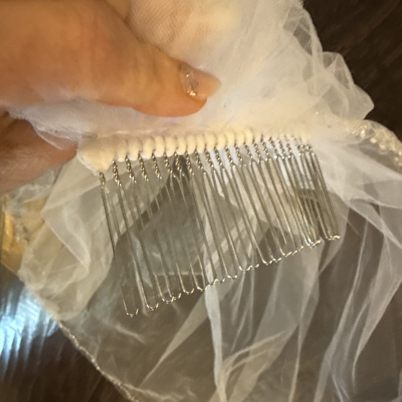 Ivory White Fingertip Wedding Veil Bridal Pearls Crystals W Comb-
