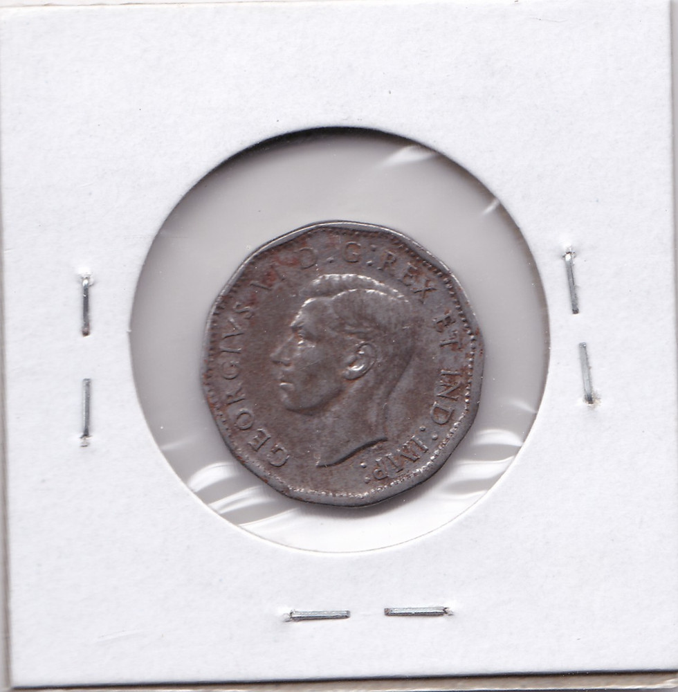 1945 Canada 5 Cents L22