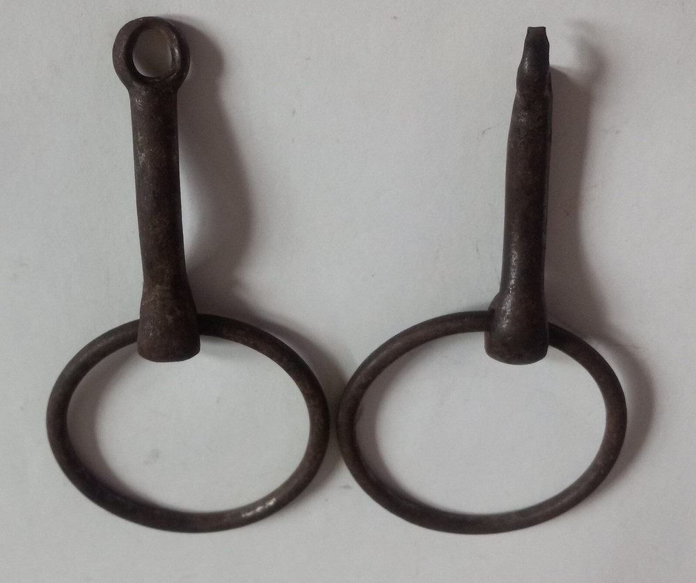 Small Pony Loose Ring Snaffle Bit vintage cracked
