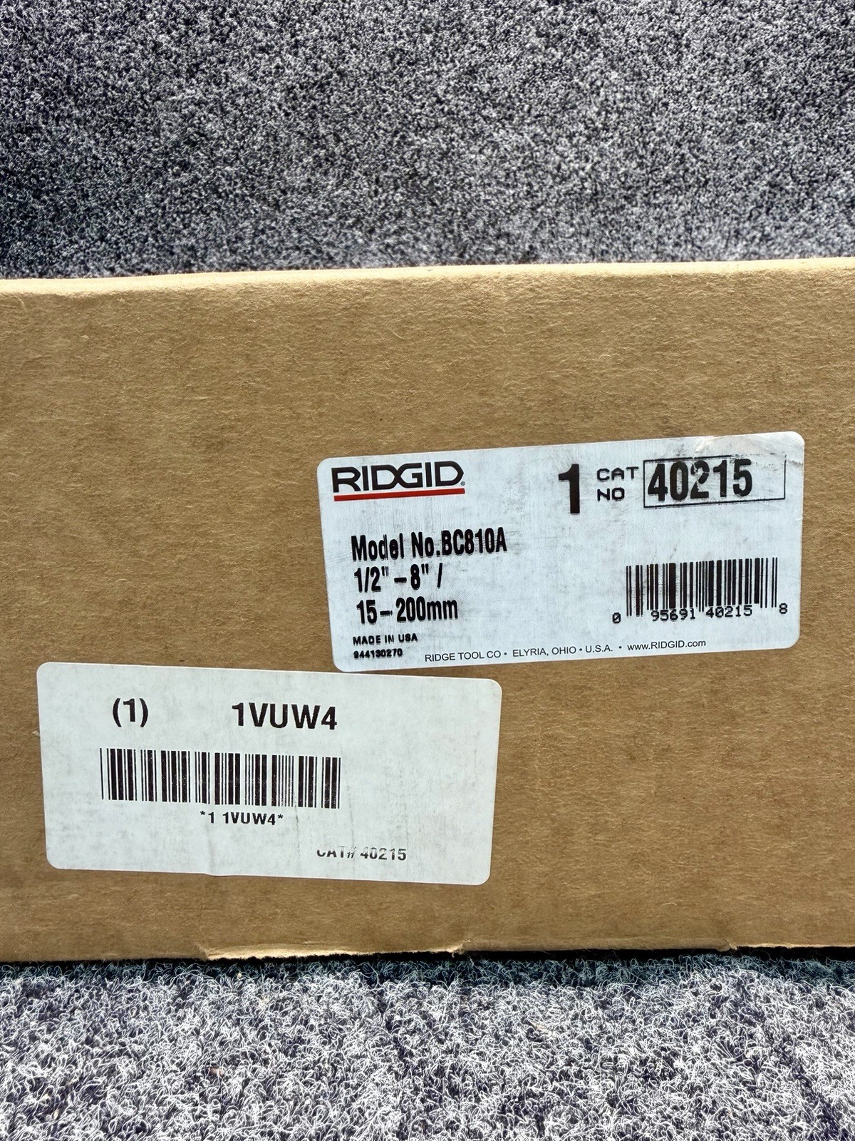 RIDGID 40215 BC810A Top Screw Bench Chain Vise 1/2 - 8"