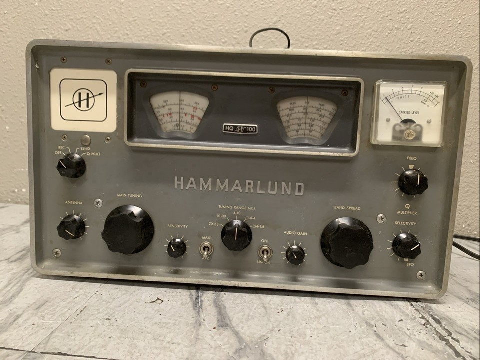 Hammarlund HQ-100 General Coverage HF/AM Ham Radio Receiver Untested