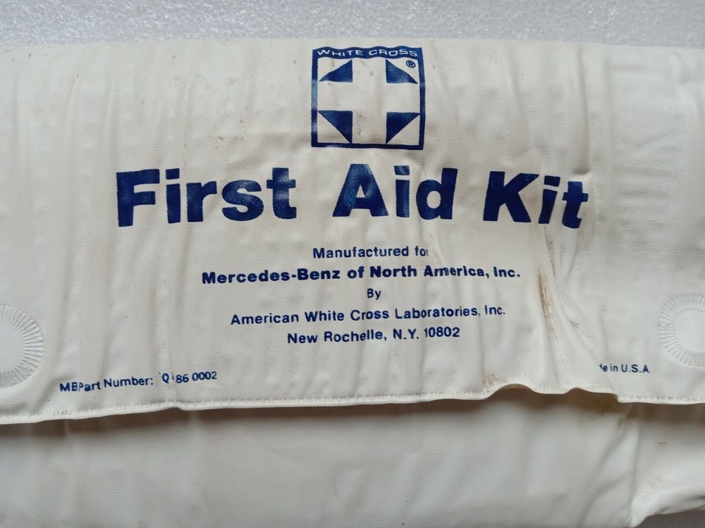 Mercedes Benz First Aid KIt