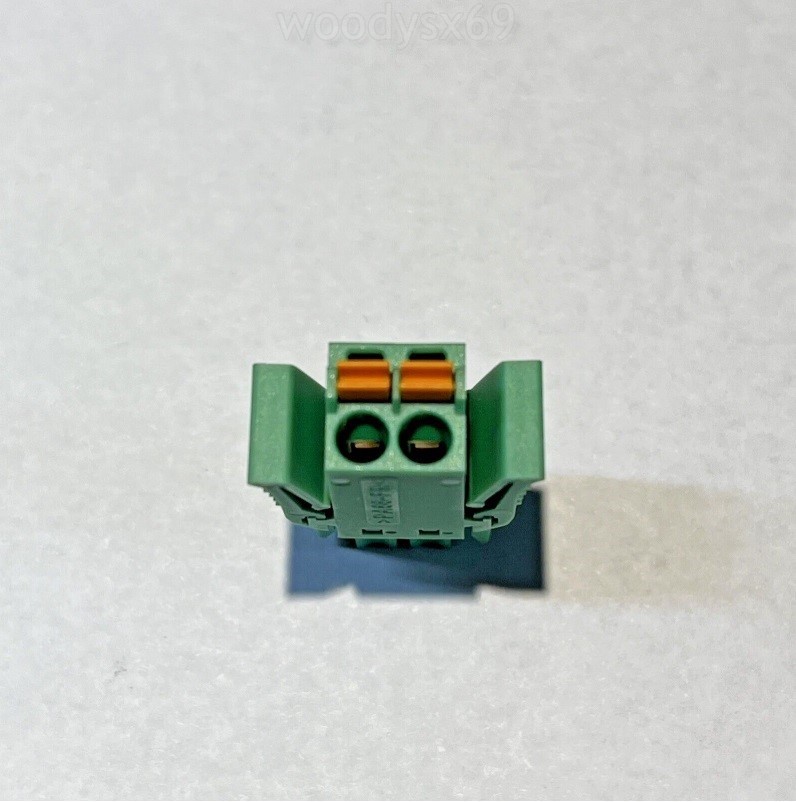 Invisible Fence Boundary Plus - Single Loop Transmitter Wire Connector (F)