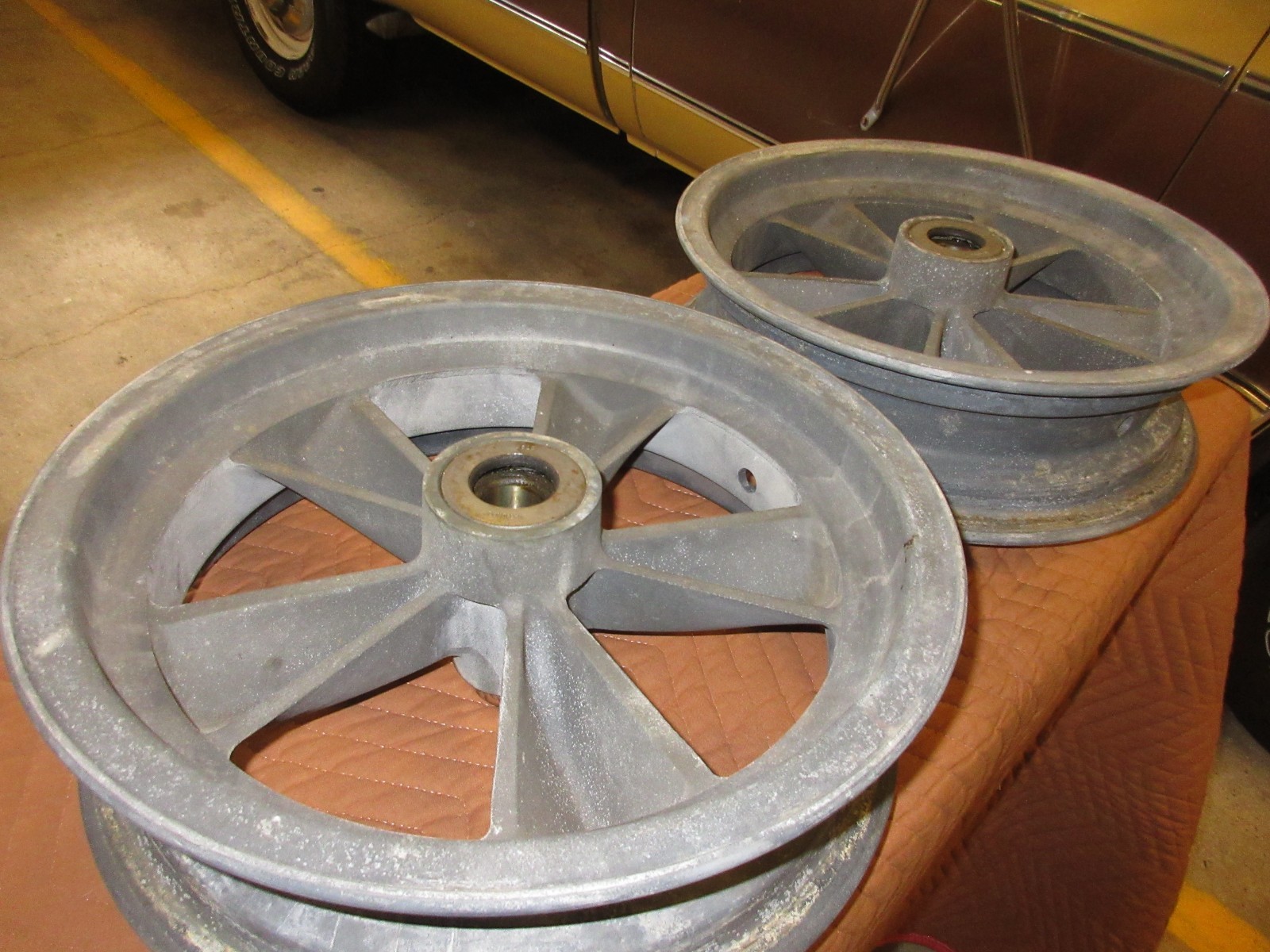 MAGNESIUM WHEEL DRAG STRIP RACE CAR SPINDLE MOUNT 15X4 HISTORIC 1959 Orig. Boxes