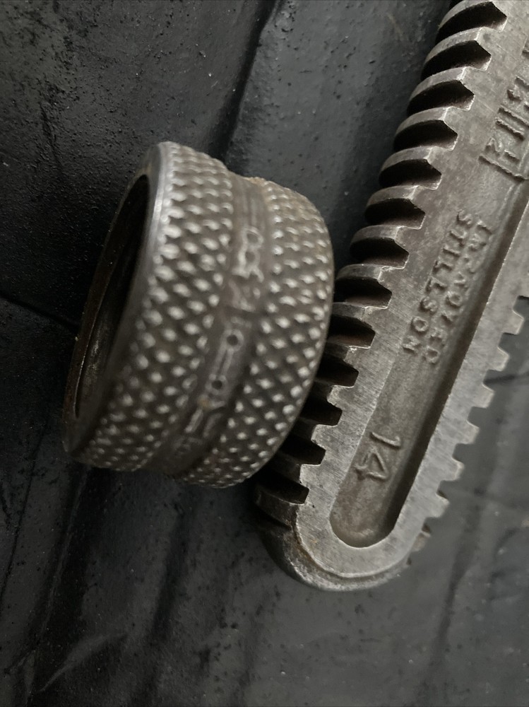 14” Pipe Wrench Hook Jaw With Nut. Box E